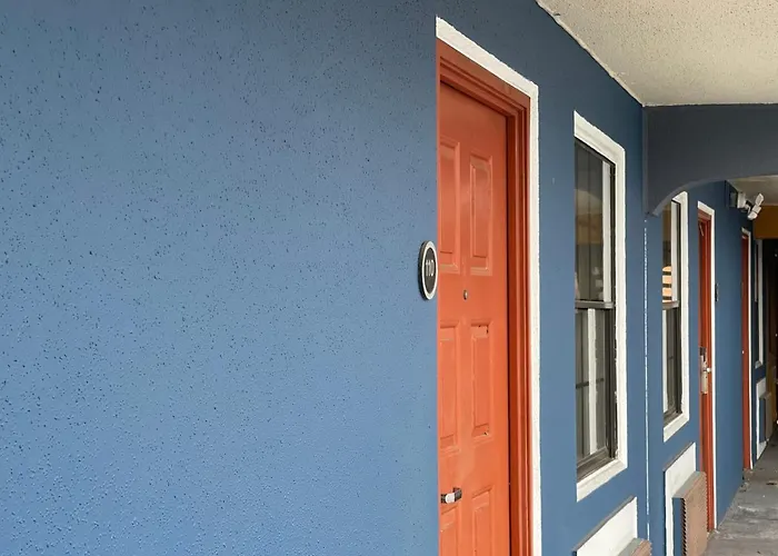 Hotel with view: Kings Inn- Medical Downtown Midtown Memphis